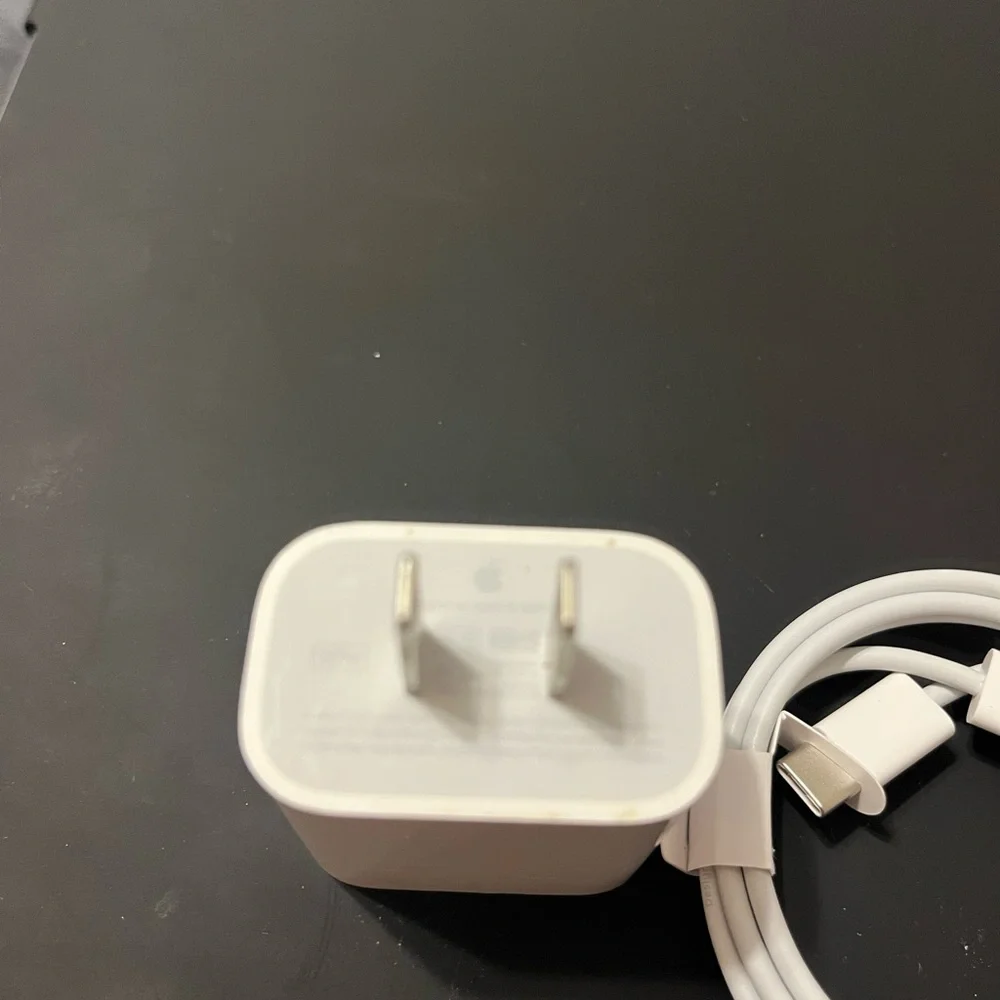- iPhone 18W Charger USB